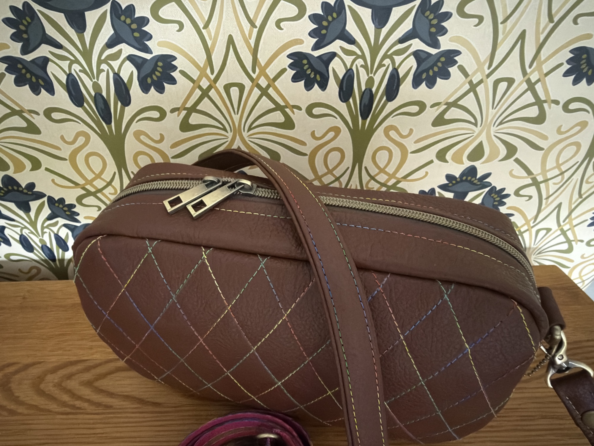Brown Leather Rainbow Stitch Quilted Bag - Image 6